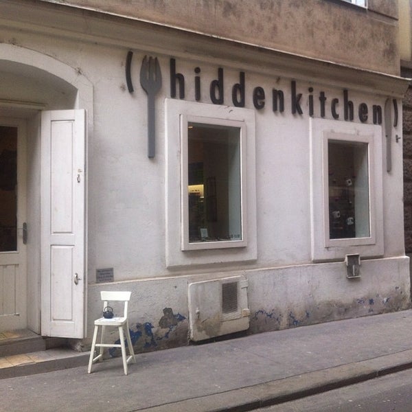 Where's Good? Holiday and vacation recommendations for Vienna, Austria. What's good to see, when's good to go and how's best to get there.