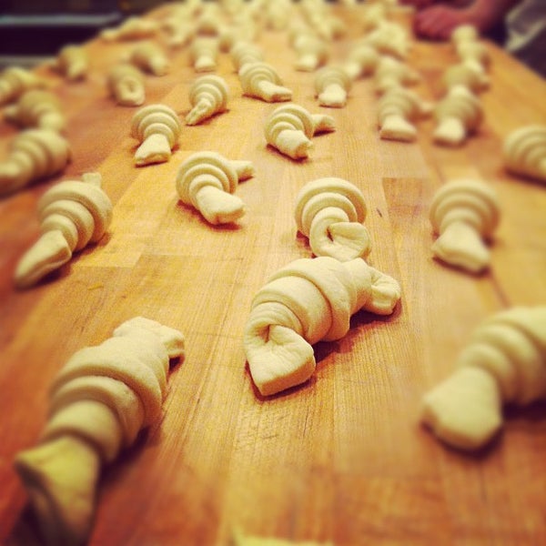 A & J King Bakery - Bakery in Downtown Salem