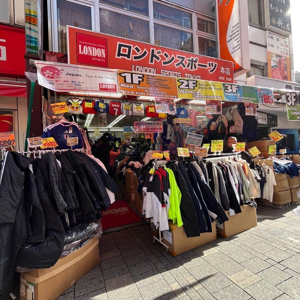 London Sports Tokyo Head Shop in Taito, Tokyo, Japan - Apple Maps