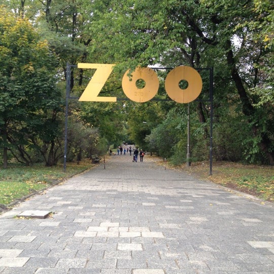 Where's Good? Holiday and vacation recommendations for Warsaw, Poland. What's good to see, when's good to go and how's best to get there.