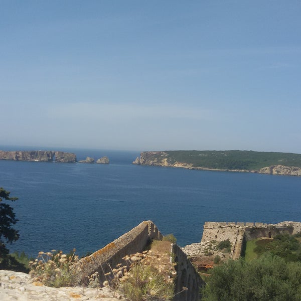 Where's Good? Holiday and vacation recommendations for Costa Navarino, Greece. What's good to see, when's good to go and how's best to get there.