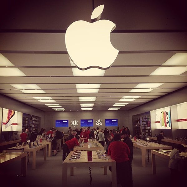 Photo taken at Apple Store, University Park Mall by Chris V. on 12/2 ...