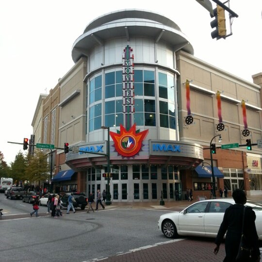 Regal Cinemas Majestic 20 & IMAX - Movie Theater in Silver Spring