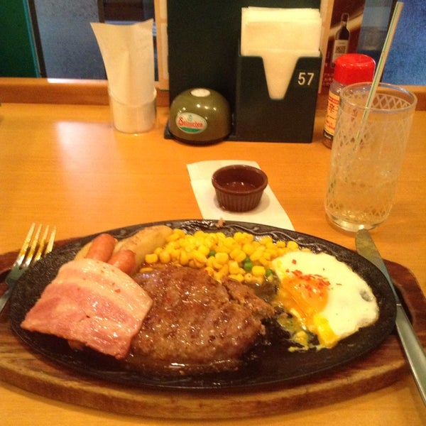 サイゼリヤ 六本木店>