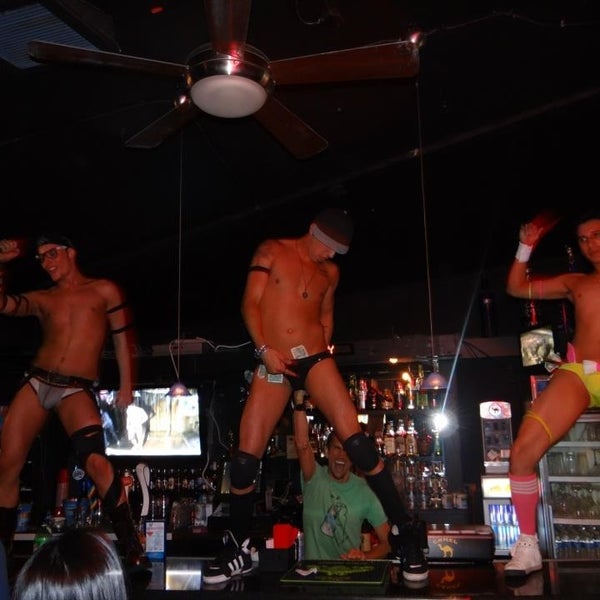Saratoga ny shemales Bar gay phoenix