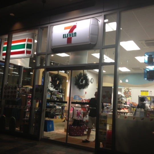 7-Eleven - Waikiki - Honolulu, HI