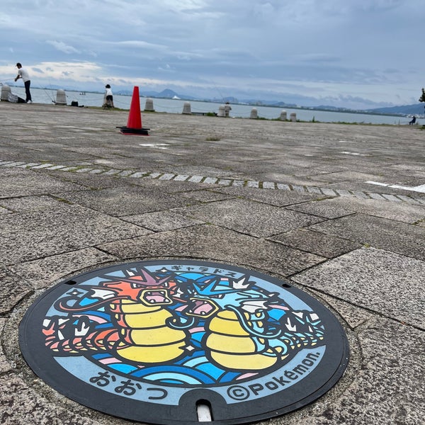 ポケモンマンホール ポケふた ギャラドス in 滋賀県大津市 - Apple Maps