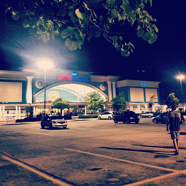 AMC Elmwood Palace 20 - Multiplex in Harahan