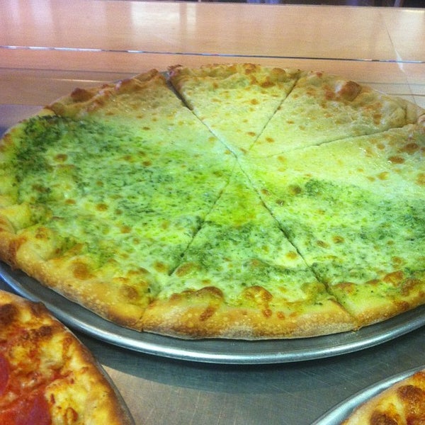 Pizzeria Colore - Central Business District - 1647 Court Pl에서의 사진