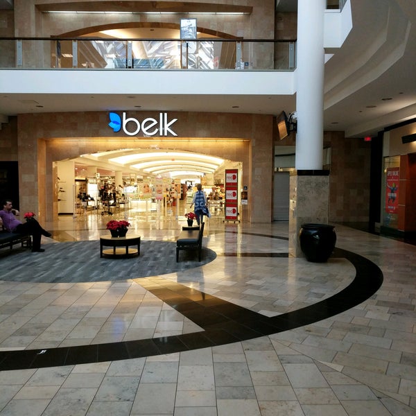 Belk Department Store in Avenues