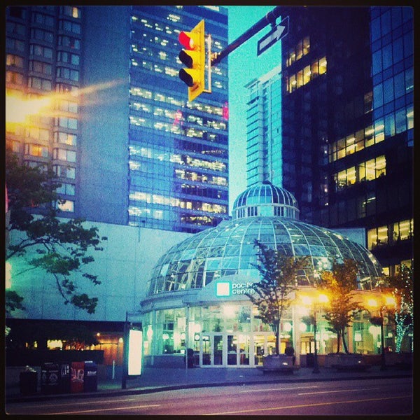 Located at 77 reviews of CF Pacific Centre