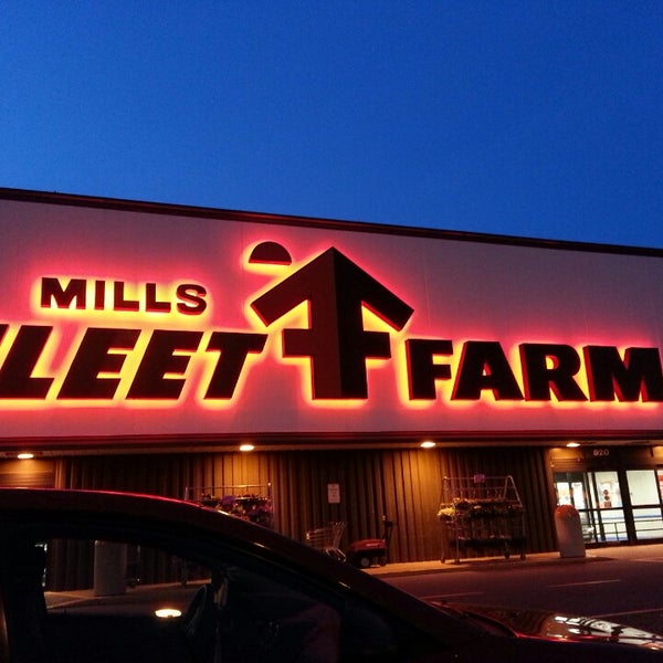 Mills Fleet Farm 920 E Highway 61
