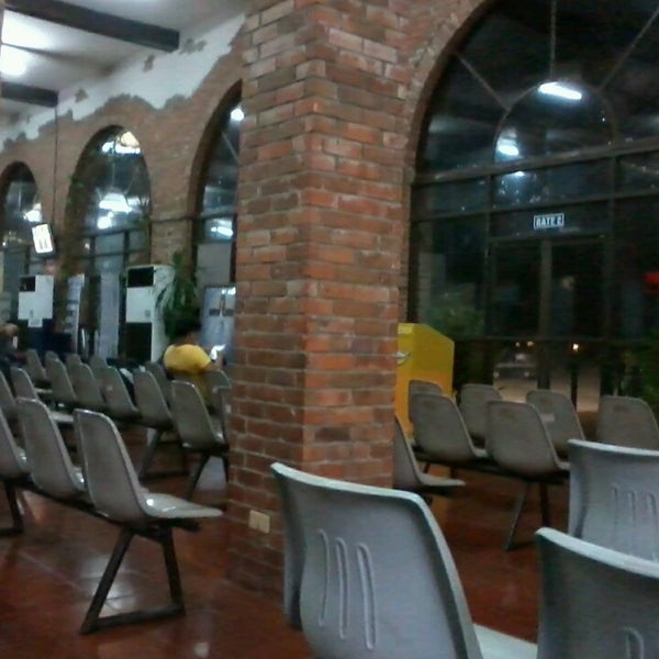 Laoag International Airport (LAO) 74 tips