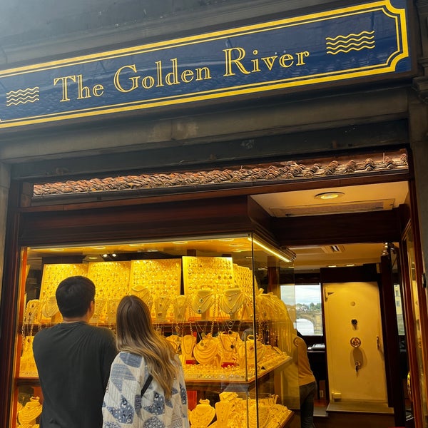 firenze外周河川 The Golden River in Florence, Italy - Apple Maps