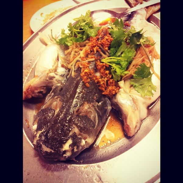 La La Chong Seafood Village