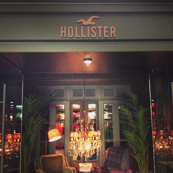 hollister italy