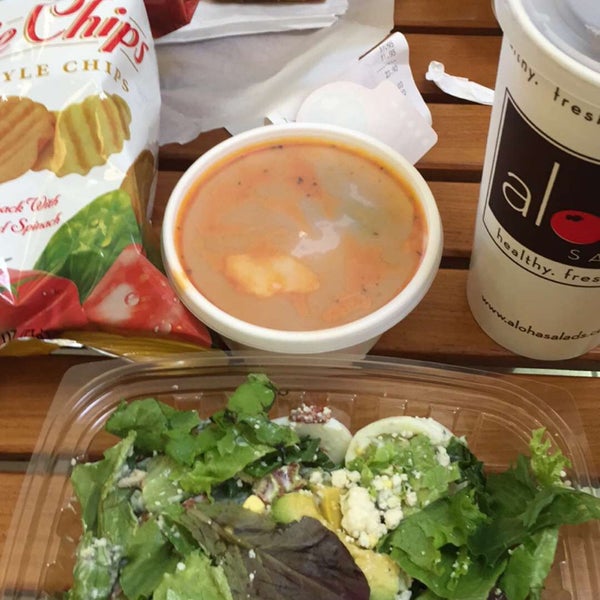 Aloha Salads Waialae Kahala 6 tips from 330 visitors