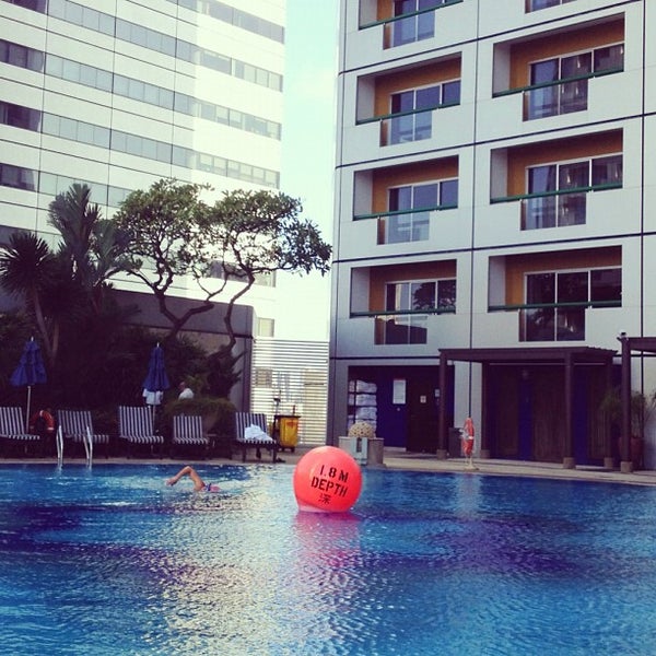 Where's Good? Holiday and vacation recommendations for Singapore, Singapore. What's good to see, when's good to go and how's best to get there.