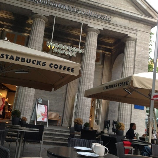Starbucks Coffee Shop in Hamburg