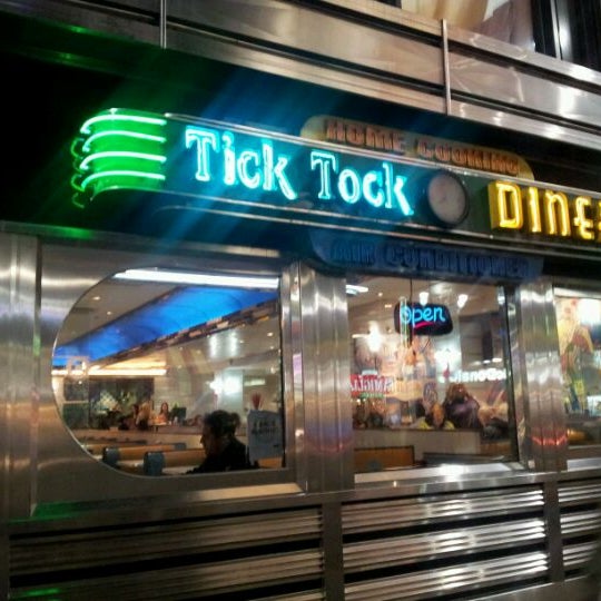Tick Tock Diner - Garment District에서 아메리칸 다이너일에서의 사진