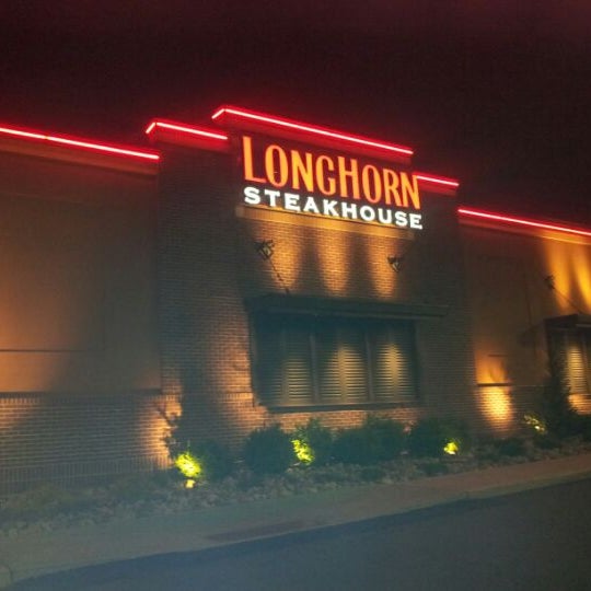 LongHorn Steakhouse - Steakhouse in Whitehall