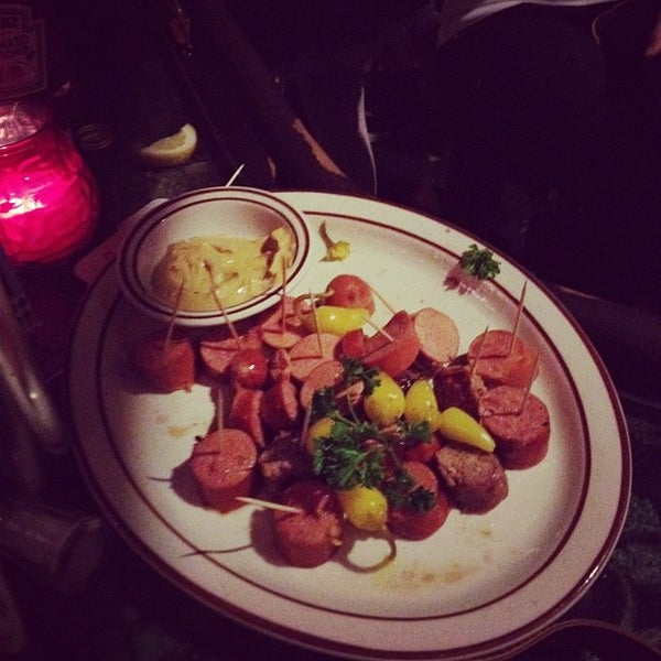 The Red Lion Tavern