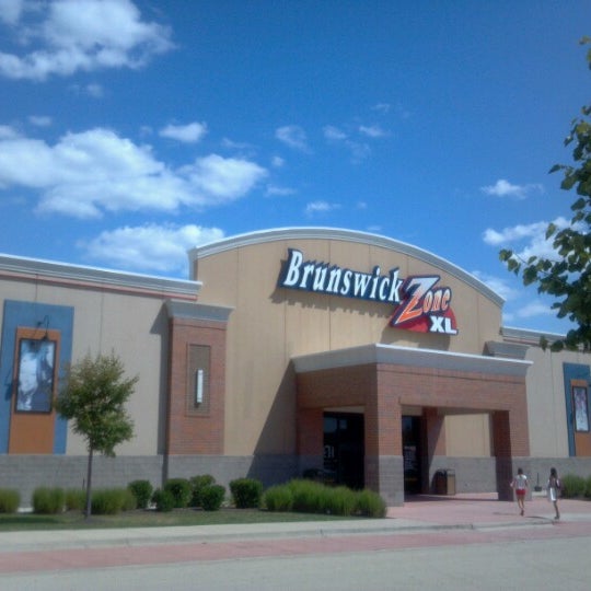 Bowlero Naperville Bowling Alley