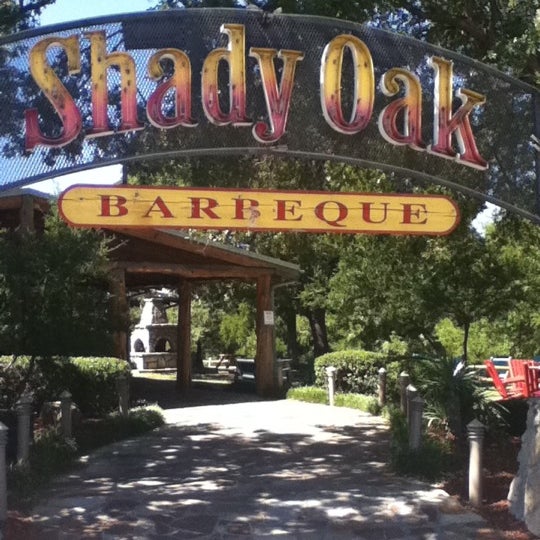 Shady Oak BBQ - Fairway Bend - 6364 Sandshell Dr
