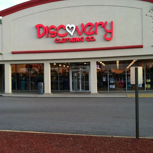 discovery clothing in chicago ridge