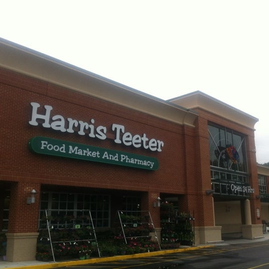 Harris Teeter Supermarket