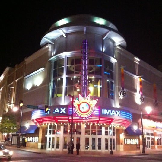 Regal Cinemas Majestic 20 & IMAX - Movie Theater in Silver Spring