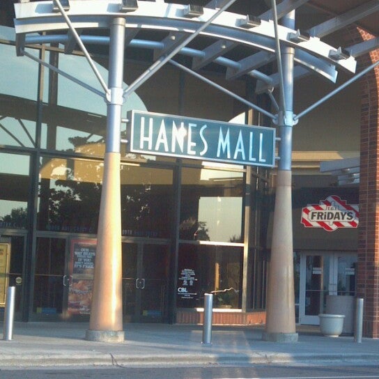 Hanes Mall 45 tips from 6534 visitors