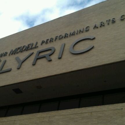 lyric opera house parking garage