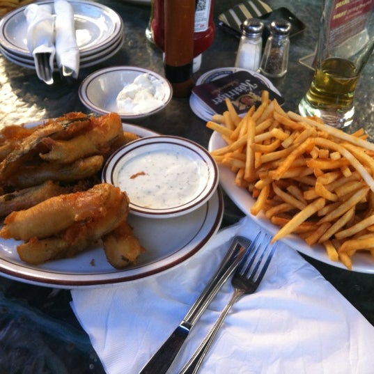 The Red Lion Tavern