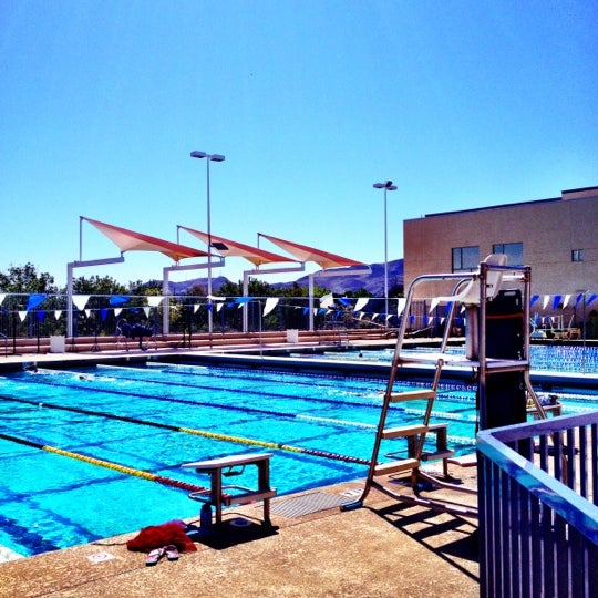 henderson outdoor pool