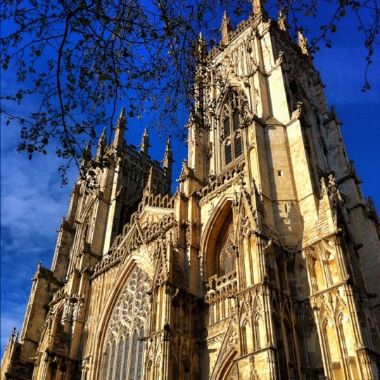 Where's Good? Holiday and vacation recommendations for York, United Kingdom. What's good to see, when's good to go and how's best to get there.