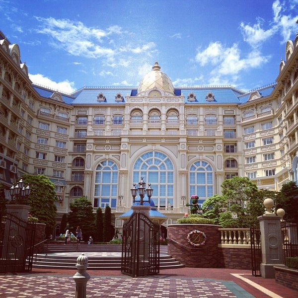 Tokyo Disneyland Hotel in 千葉県浦安市 - Apple Maps