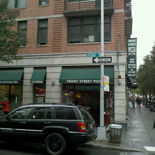 Front Street Pizza
