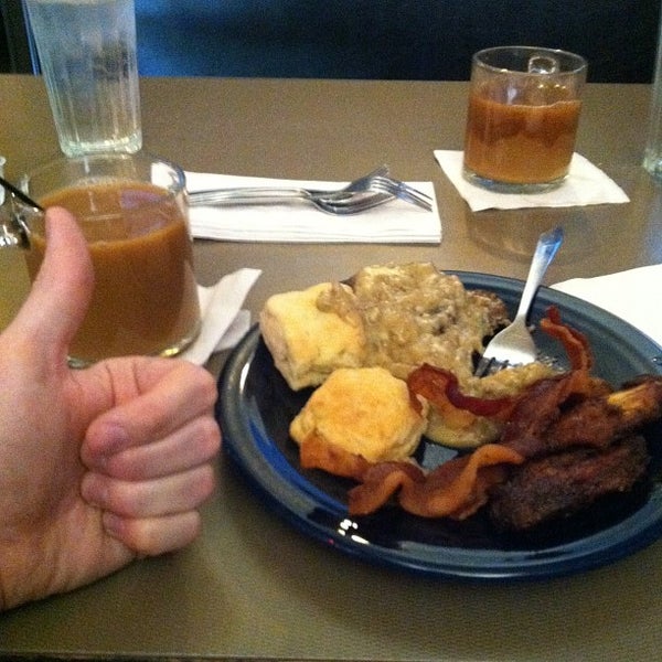 Chatterbox Pub (Now Closed) Highland 800 Cleveland Ave S