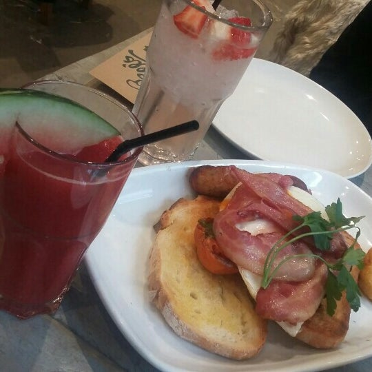 kahvaltı fotoğrafı