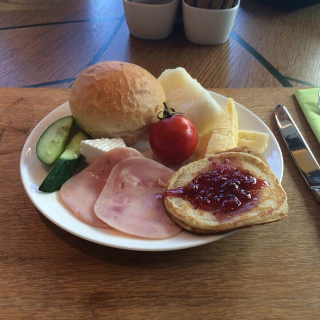 breakfast photo