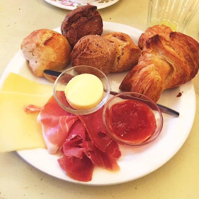 breakfast photo