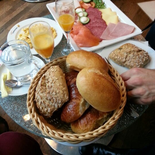 breakfast photo