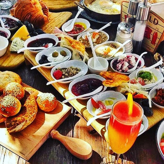 kahvaltı fotoğrafı