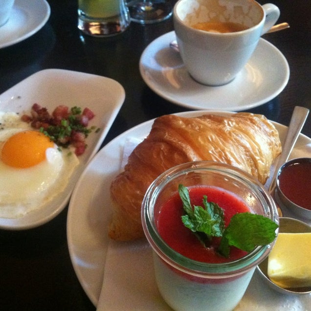 breakfast photo