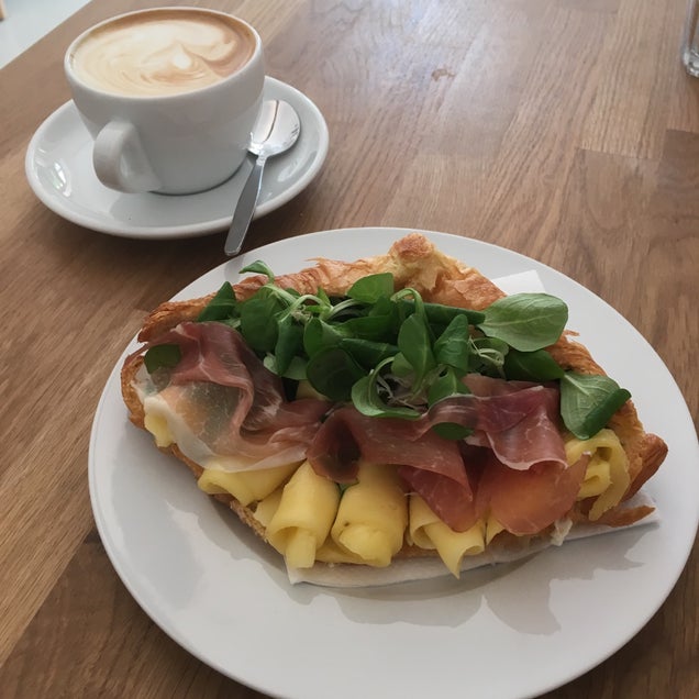breakfast photo