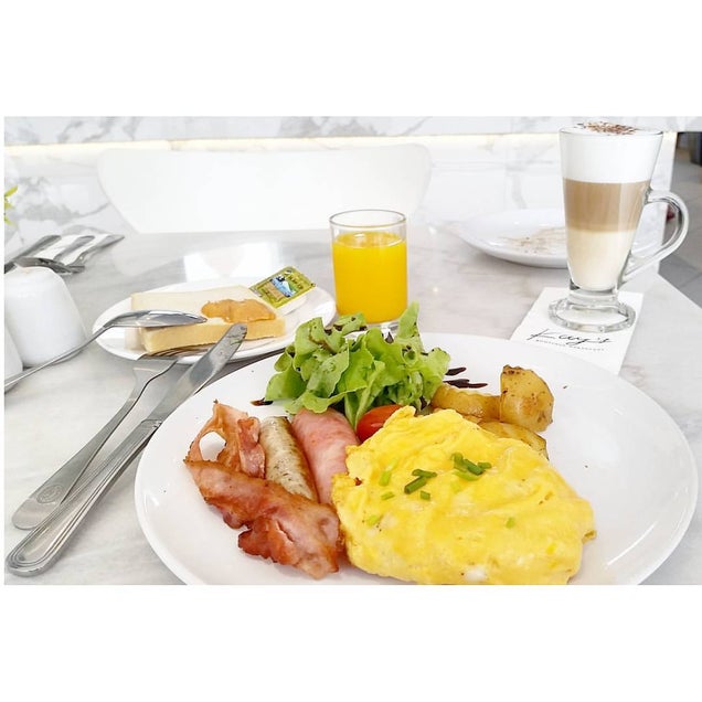 breakfast photo