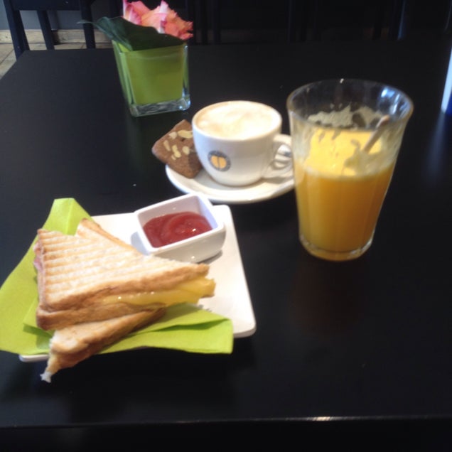 breakfast photo