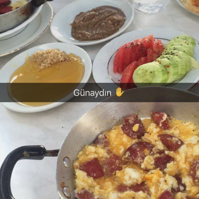 kahvaltı fotoğrafı