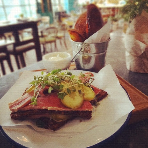 breakfast photo